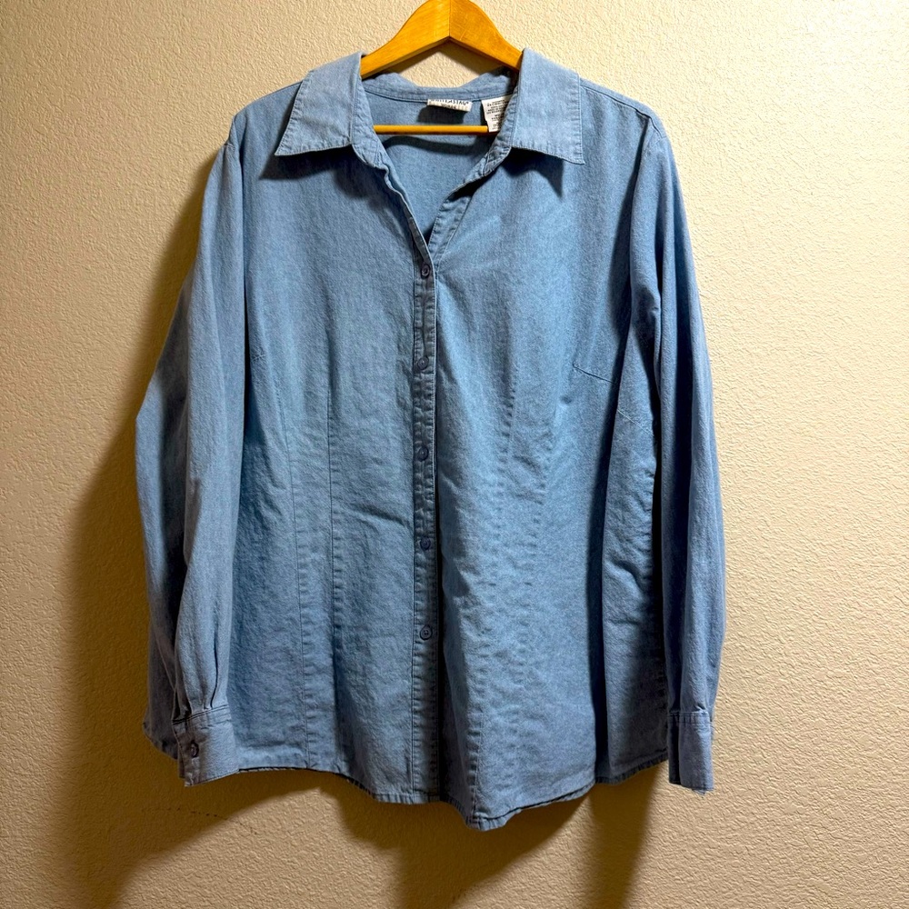 White Stag Woman - Light Blue Denim Shirt - Size 2X (18W/20W)
